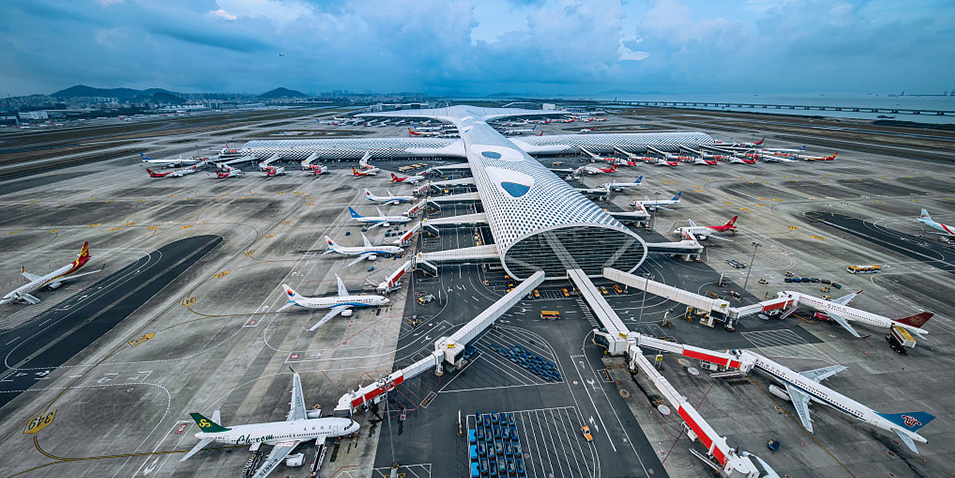 深圳寶安國際機場使用天冬聚脲防腐案例